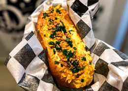 Cheese Overload Hot-Dog